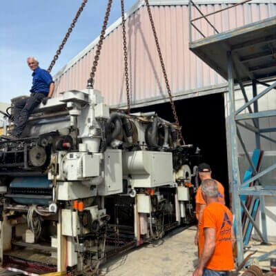 LOADING OF MOOG GRAVURE PRESS