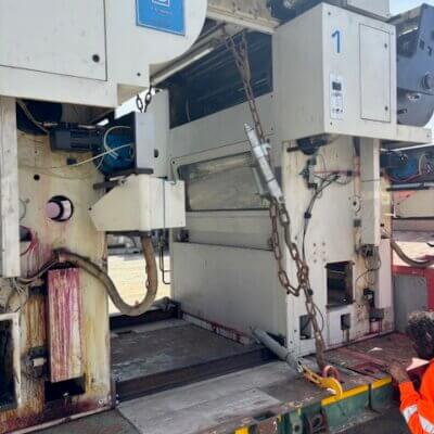 SECURING HEAVY CARGO